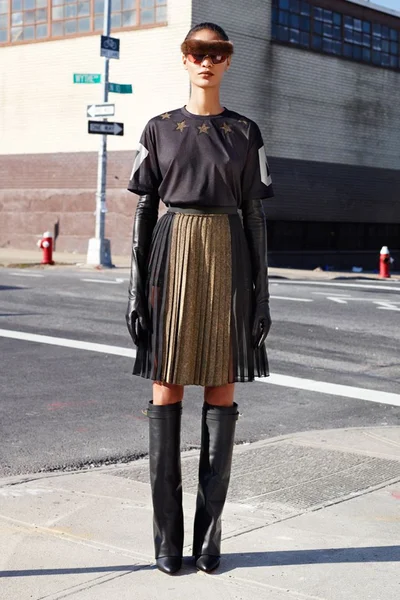 Look 9